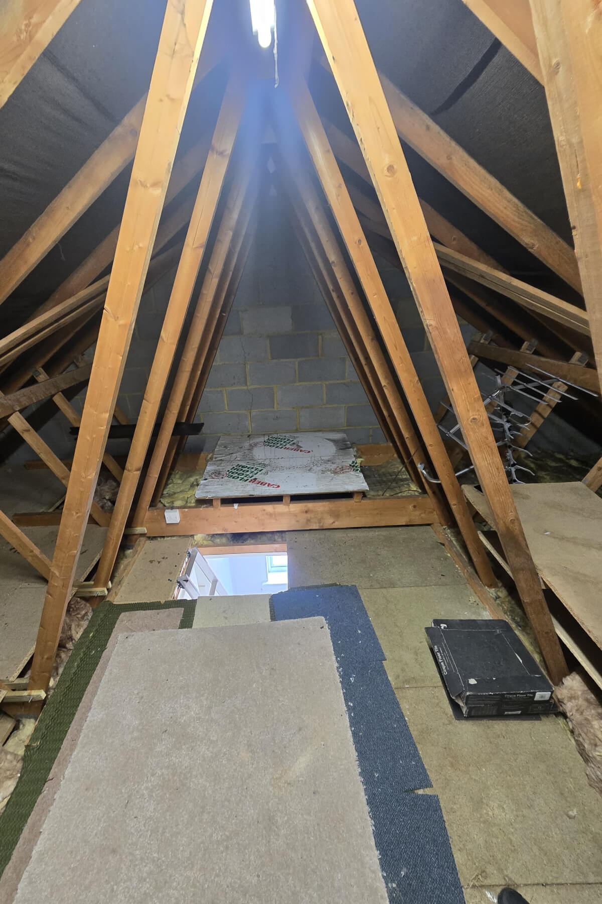 attic-trusses Attic trusses